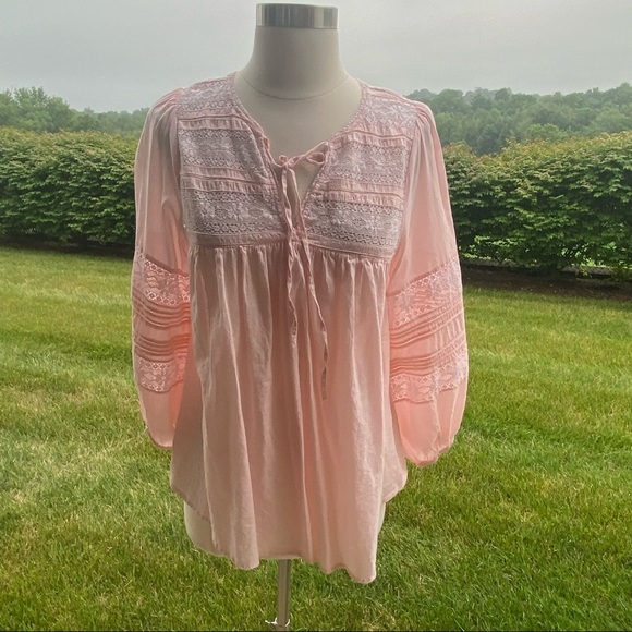 Velvet Evie Boho Lace Peasant Top - Picture 2 of 16